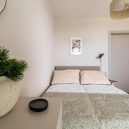 Harbour Pearl 3-rd Floor View! With Bikes And Acces *