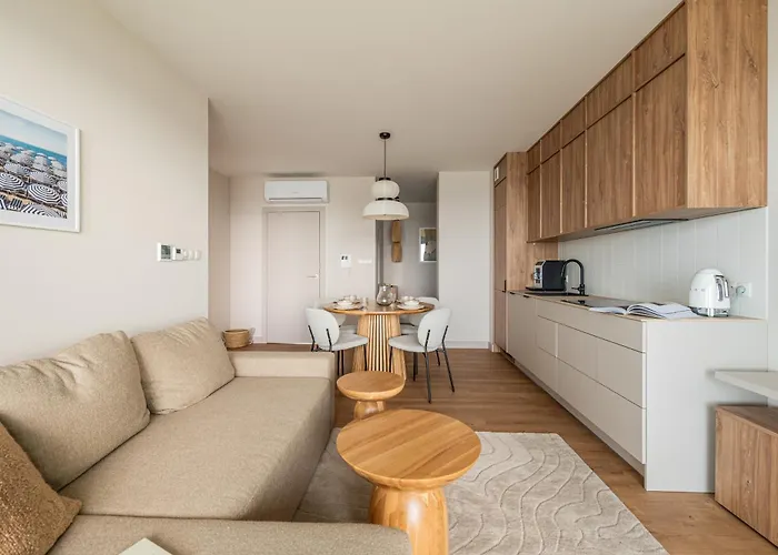 Harbour Pearl 3-rd Floor View! With Bikes And Acces *